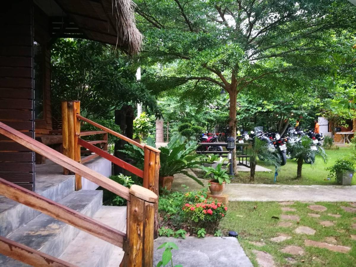 The Creek At Khao Yai Hotell Pak Chong Exteriör bild